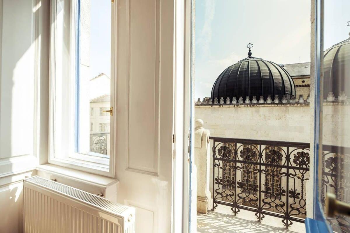 New A C Studio With View Of The Synagogue Budapest Exterior photo